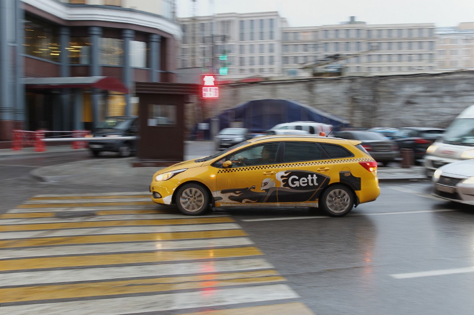 Суд в Москве разрешил Gett не проверять у водителей разрешения на перевозку пассажиров