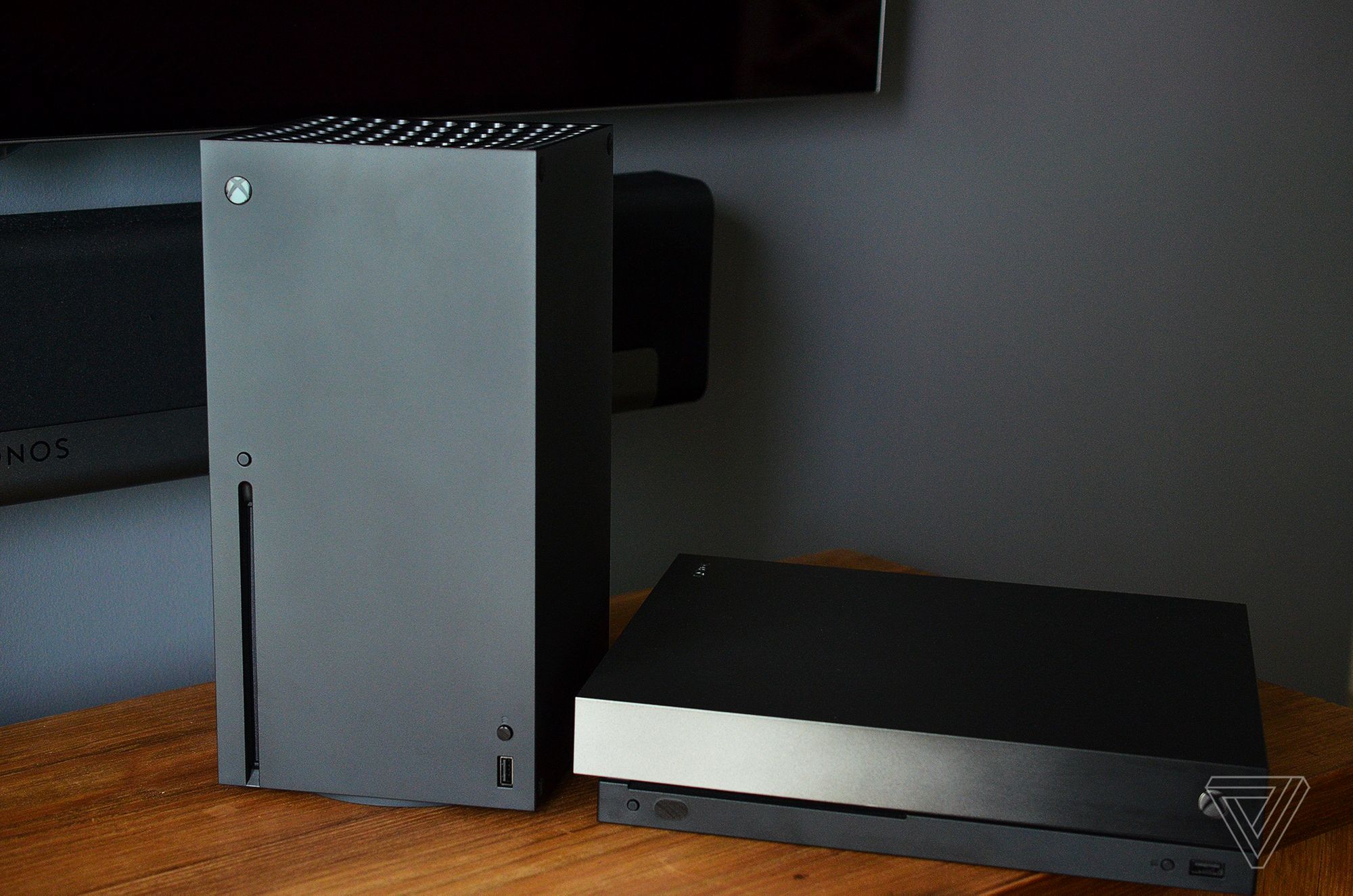 Xbox Series X и Xbox Series S показали на красивых живых снимках
