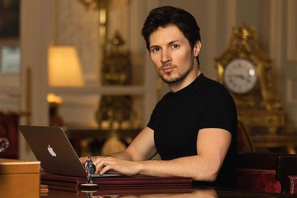 Павел Дуров обвинил Apple в попытке уйти от ответственности за собственную политику