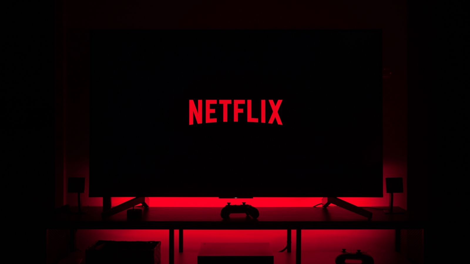 Акции Zoom и Netflix падают из-за новостей о вакцине против COVID-19