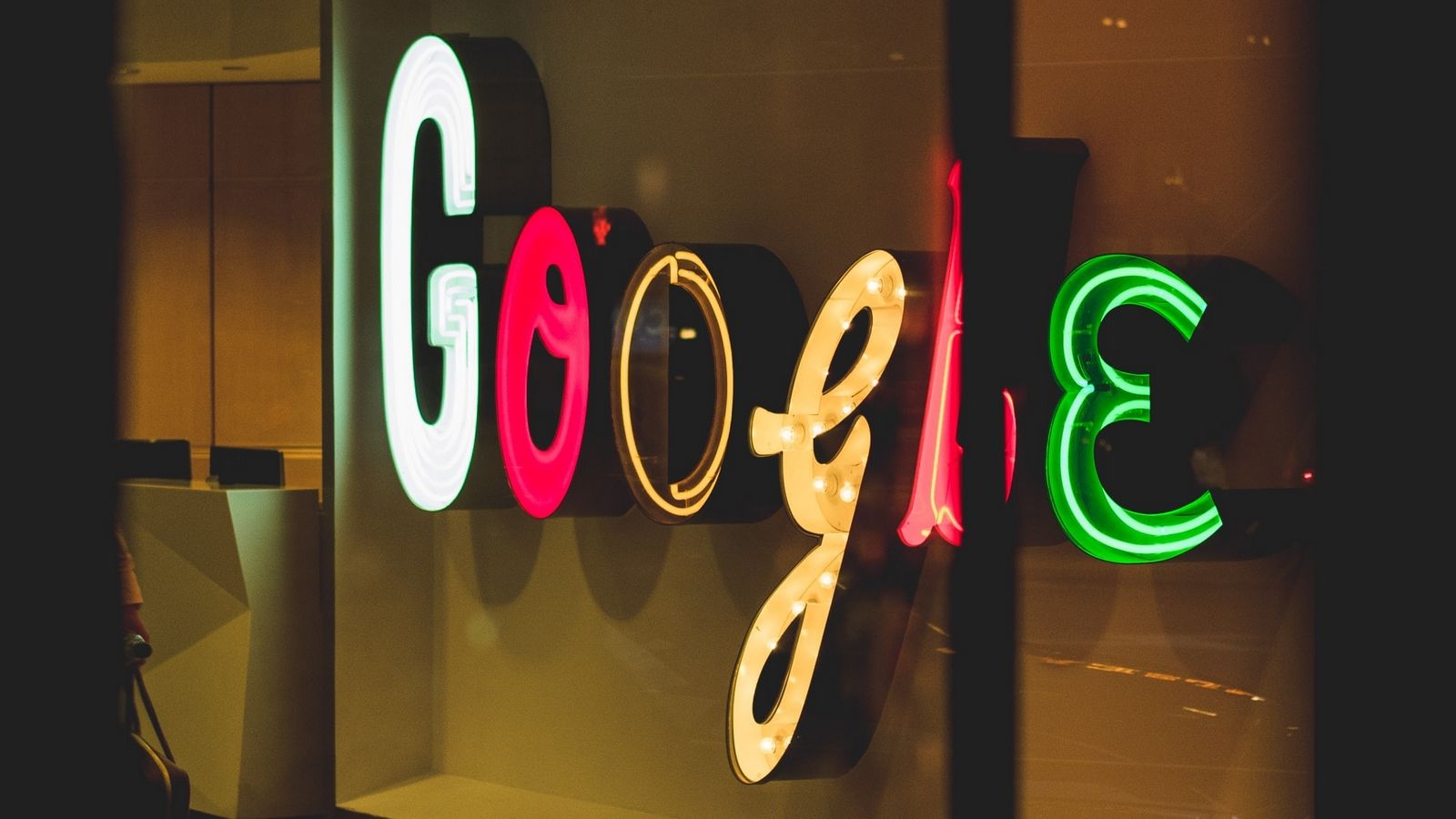 Google заставляет своих сотрудников говорить только хорошее о технологиях компании