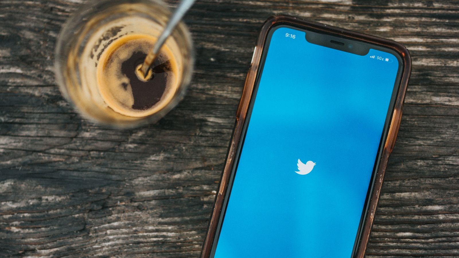Twitter оштрафовали в Ирландии на $546 тыс. за нарушение закона о защите данных в ЕС
