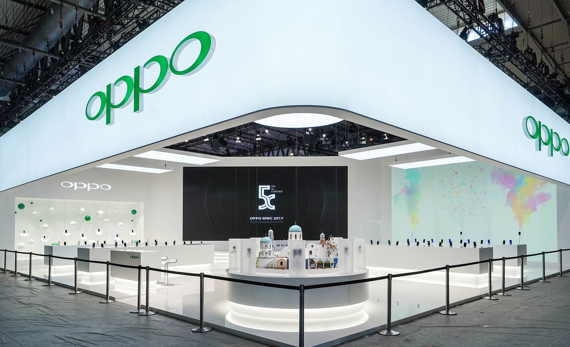 Компания Oppo запатентовала смартфон со съёмной камерой