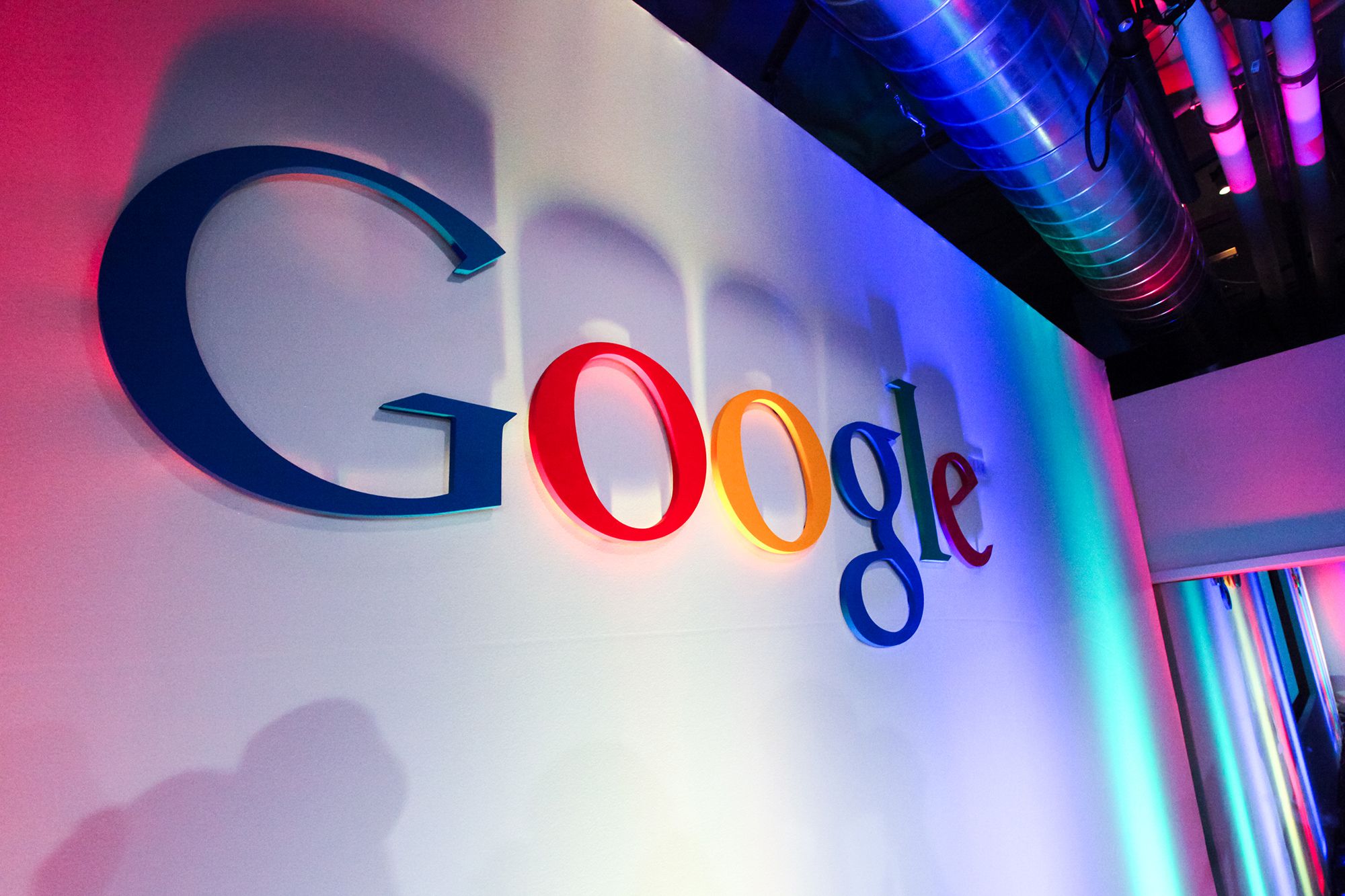 Google обвинили в манипуляции результатами поиска в пользу YouTube