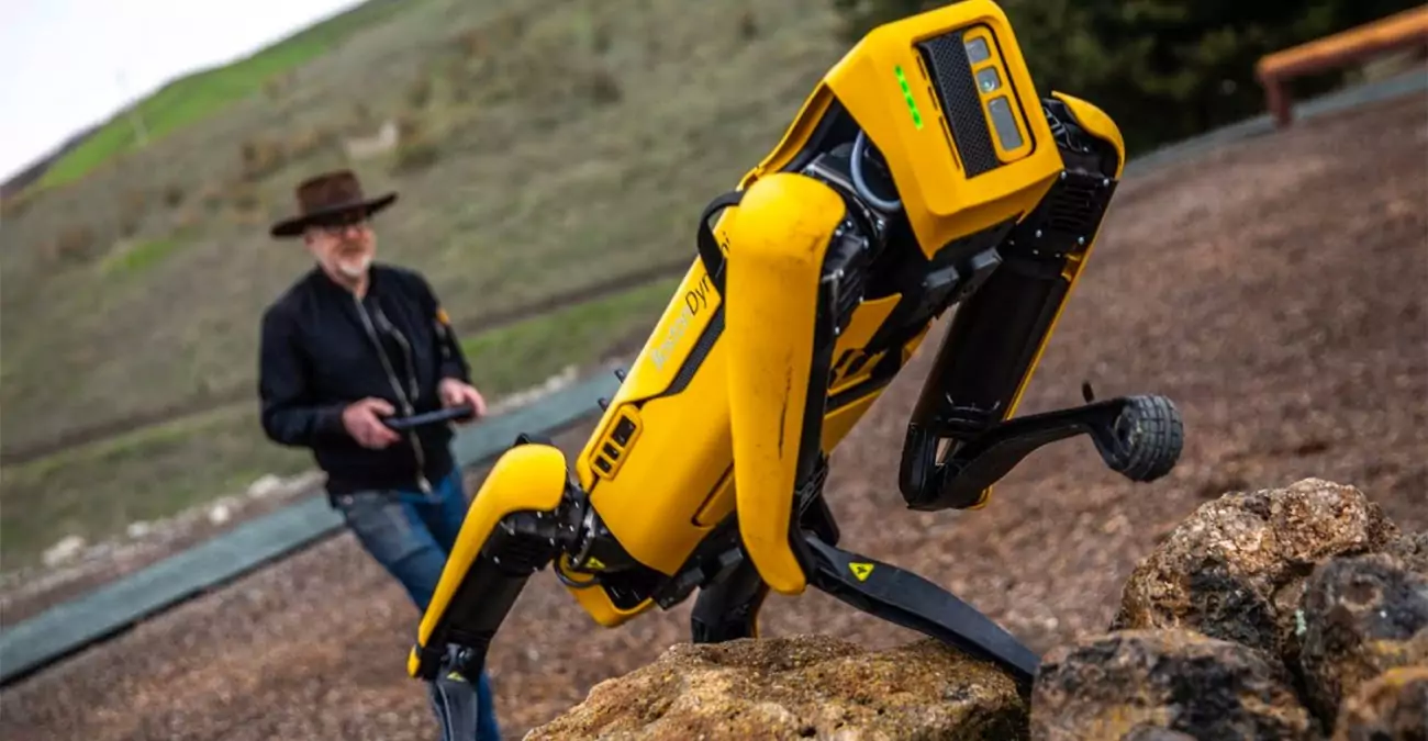 Сбер приобрёл робопса Boston Dynamics