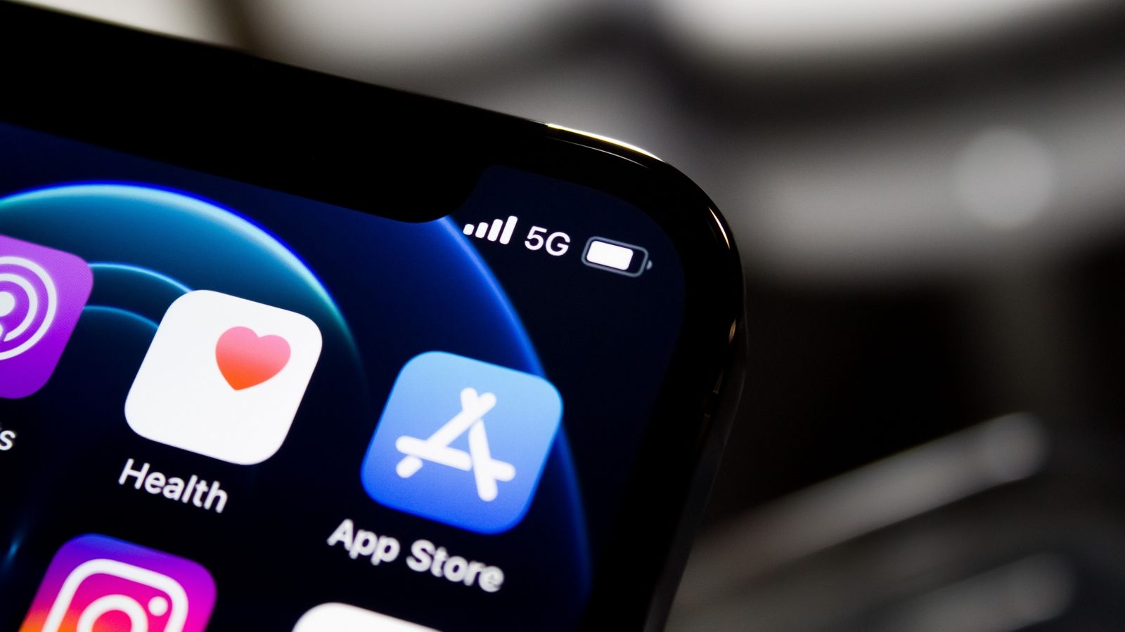 Расходы пользователей на приложения в App Store резко выросли