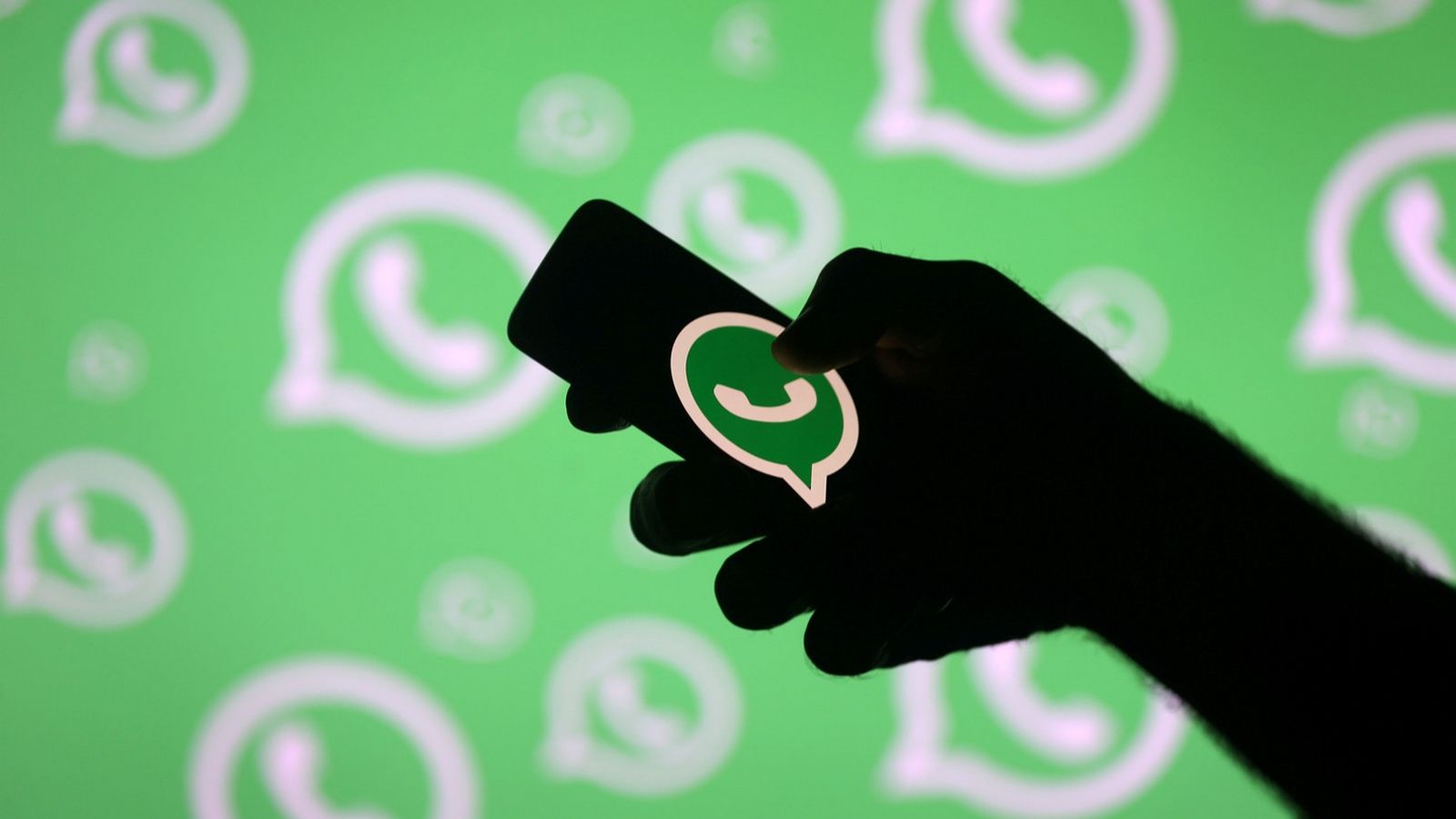 WhatsApp постепенно отключит аккаунты пользователей несогласных с новой политикой Facebook