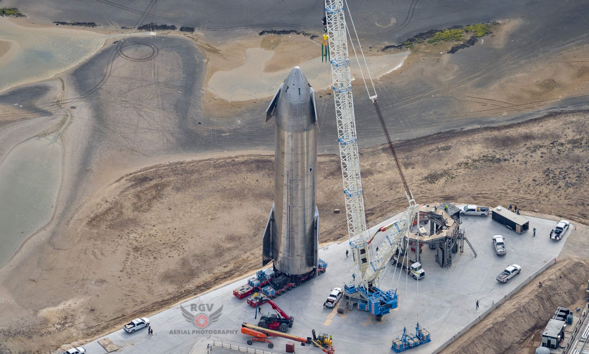 Илон Маск показал прототип нового космического корабля Starship