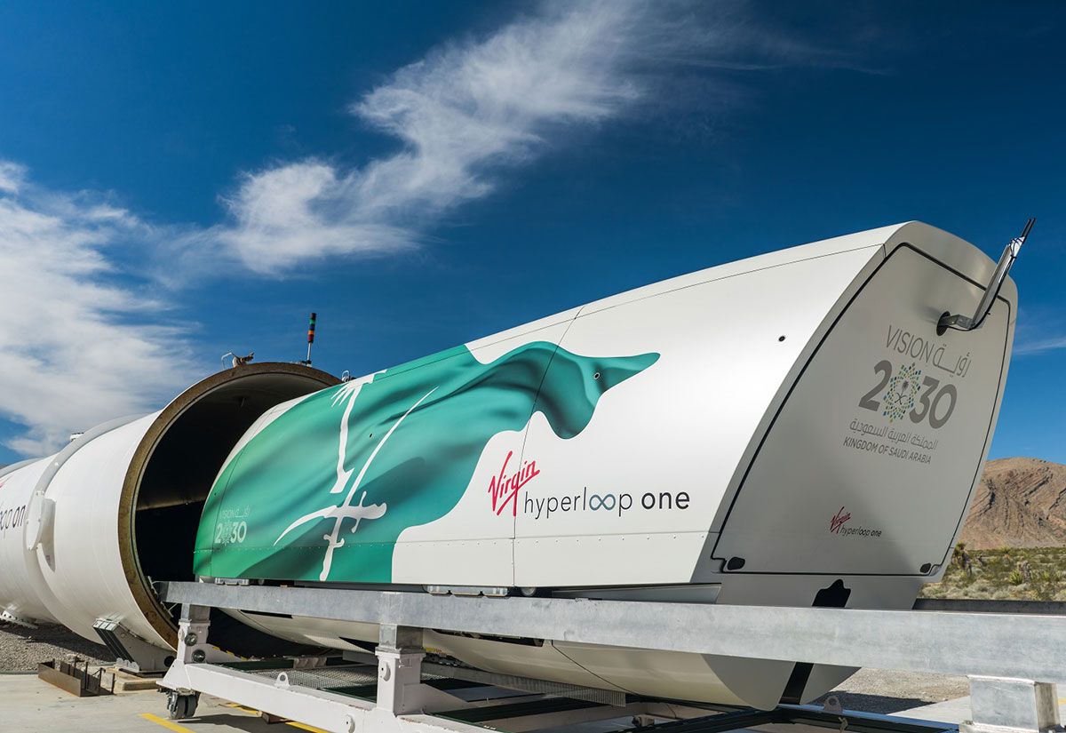 Virgin Hyperloop начнет коммерческую эксплуатацию капсул со скоростью до 1200 км/ч в 2027 году
