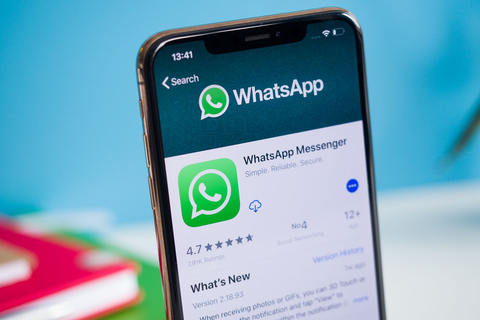 WhatsApp могут удалить из App Store из-за принуждения к принятию новых правил