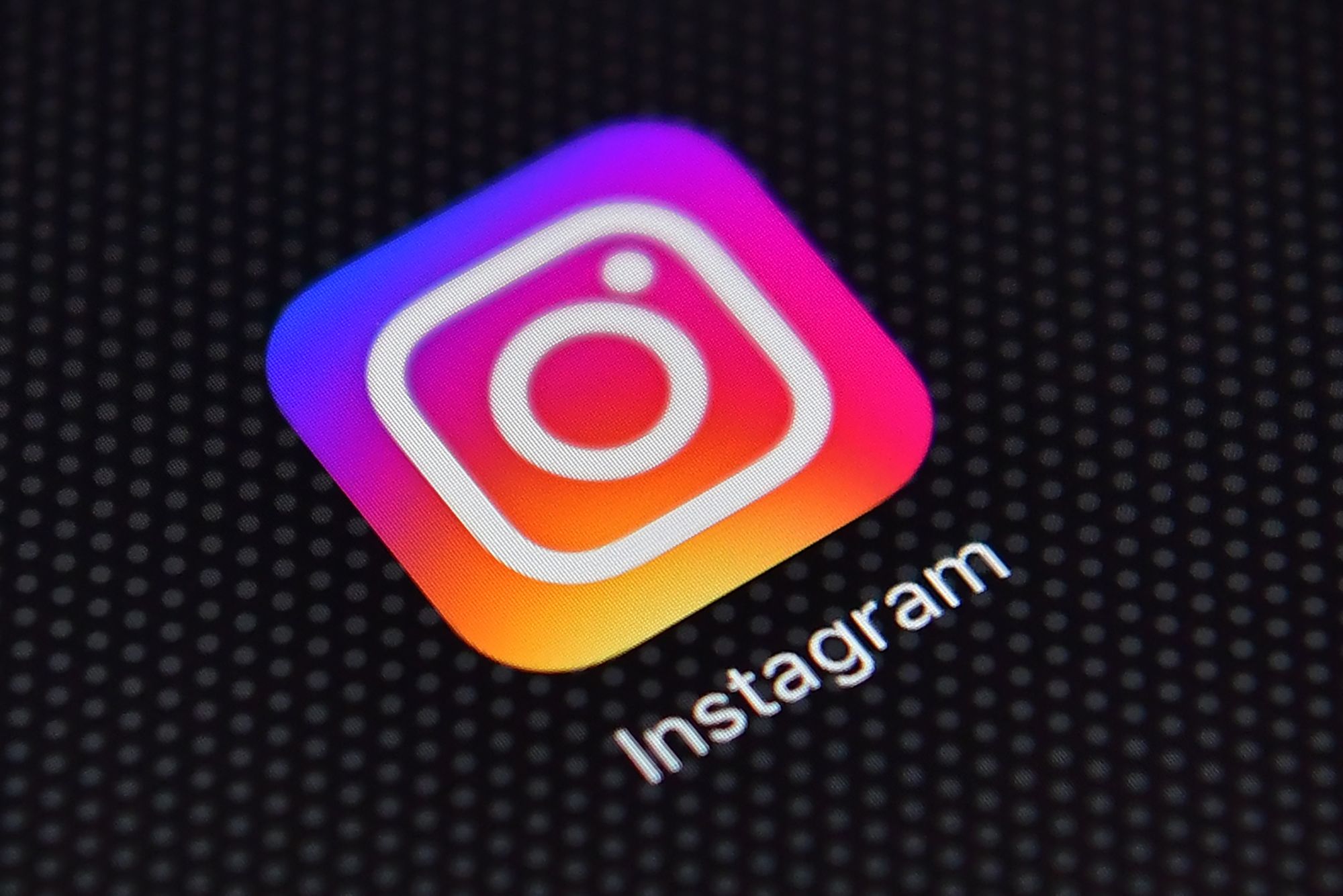 Instagram запустил аналог TikTok и разрешил добавлять музыку в Stories в России