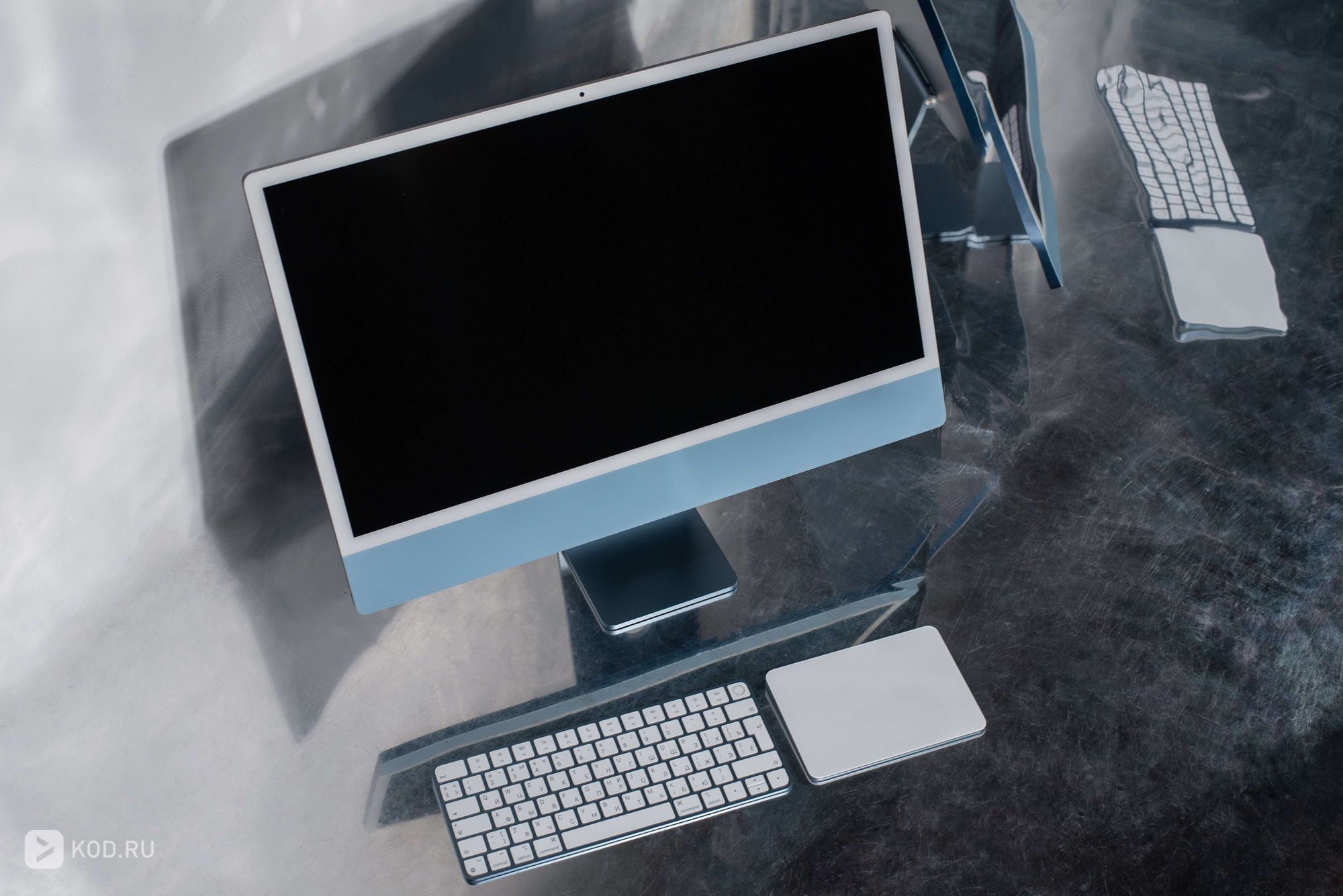 Пользователи новых iMac жалуются на перекошенные дисплеи из-за бракованных подставок