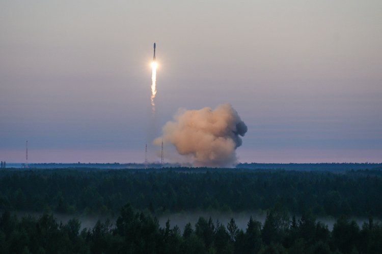 Ракета-носитель «Союз-2.1б» успешно вывела на орбиту военный спутник нового поколения