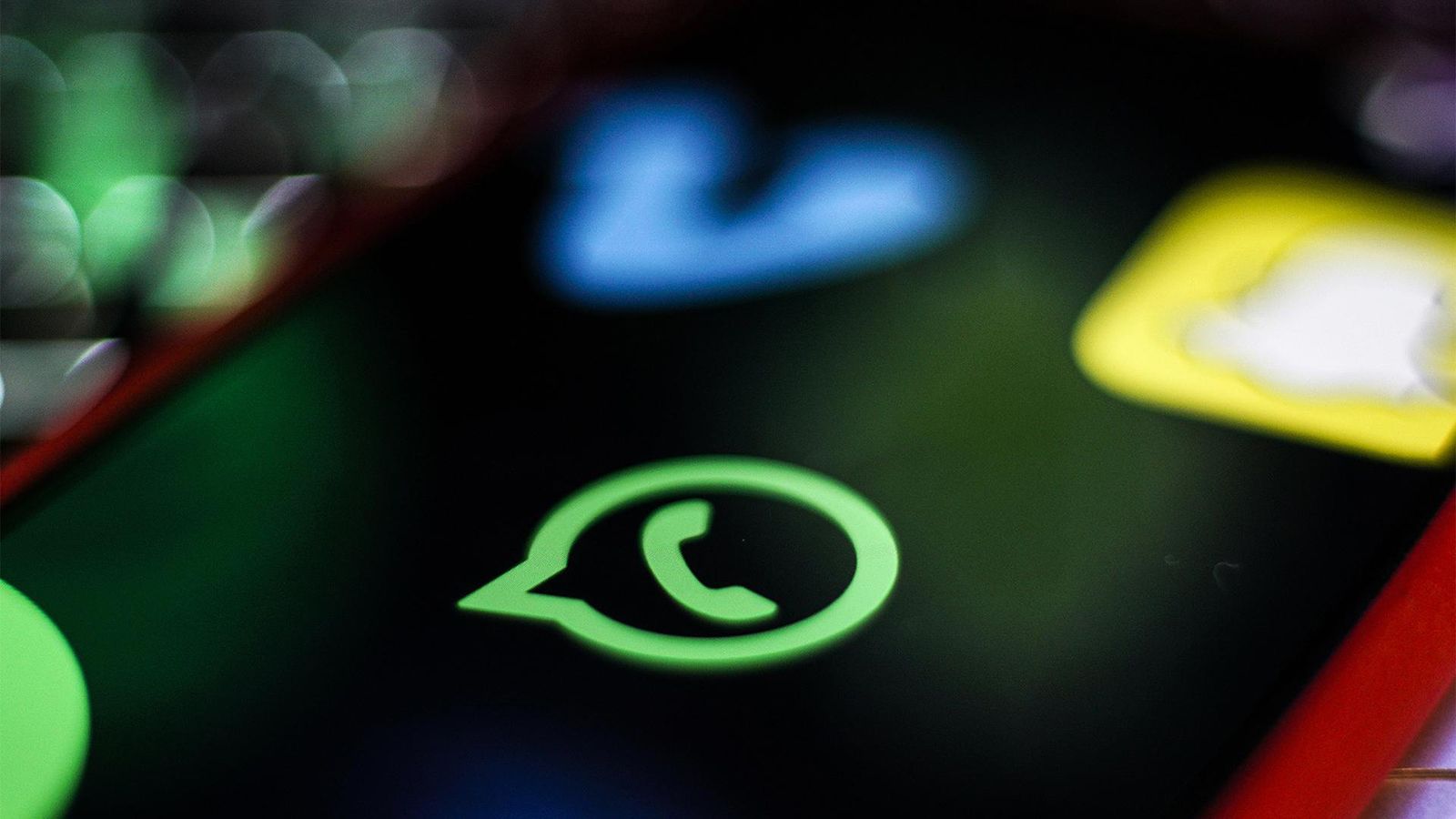 Обновление политики конфиденциальности WhatsApp снова стало причиной жалоб к Facebook