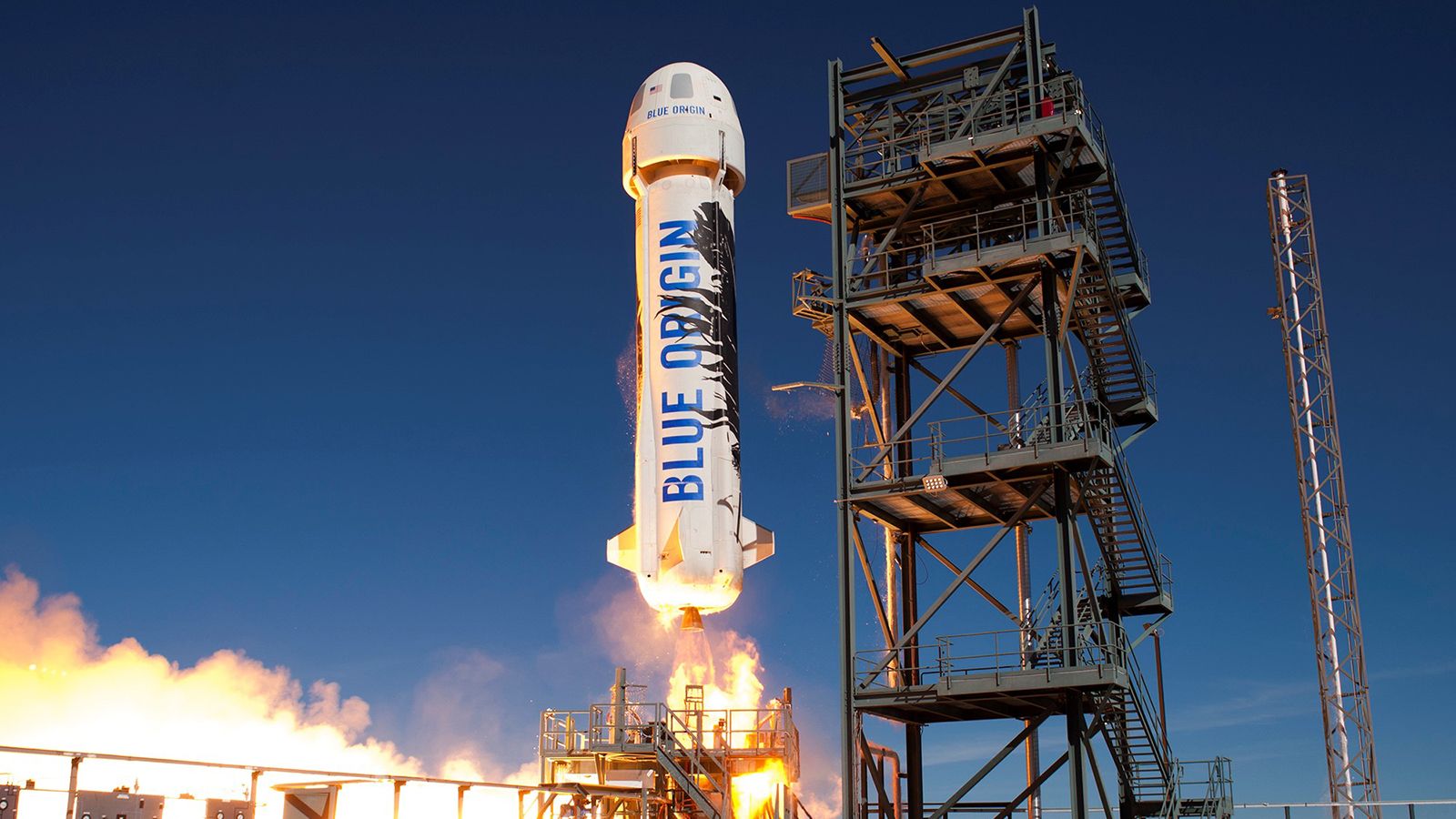 Астрофизики объяснили фаллическую форму корабля New Shepard Джеффа Безоса