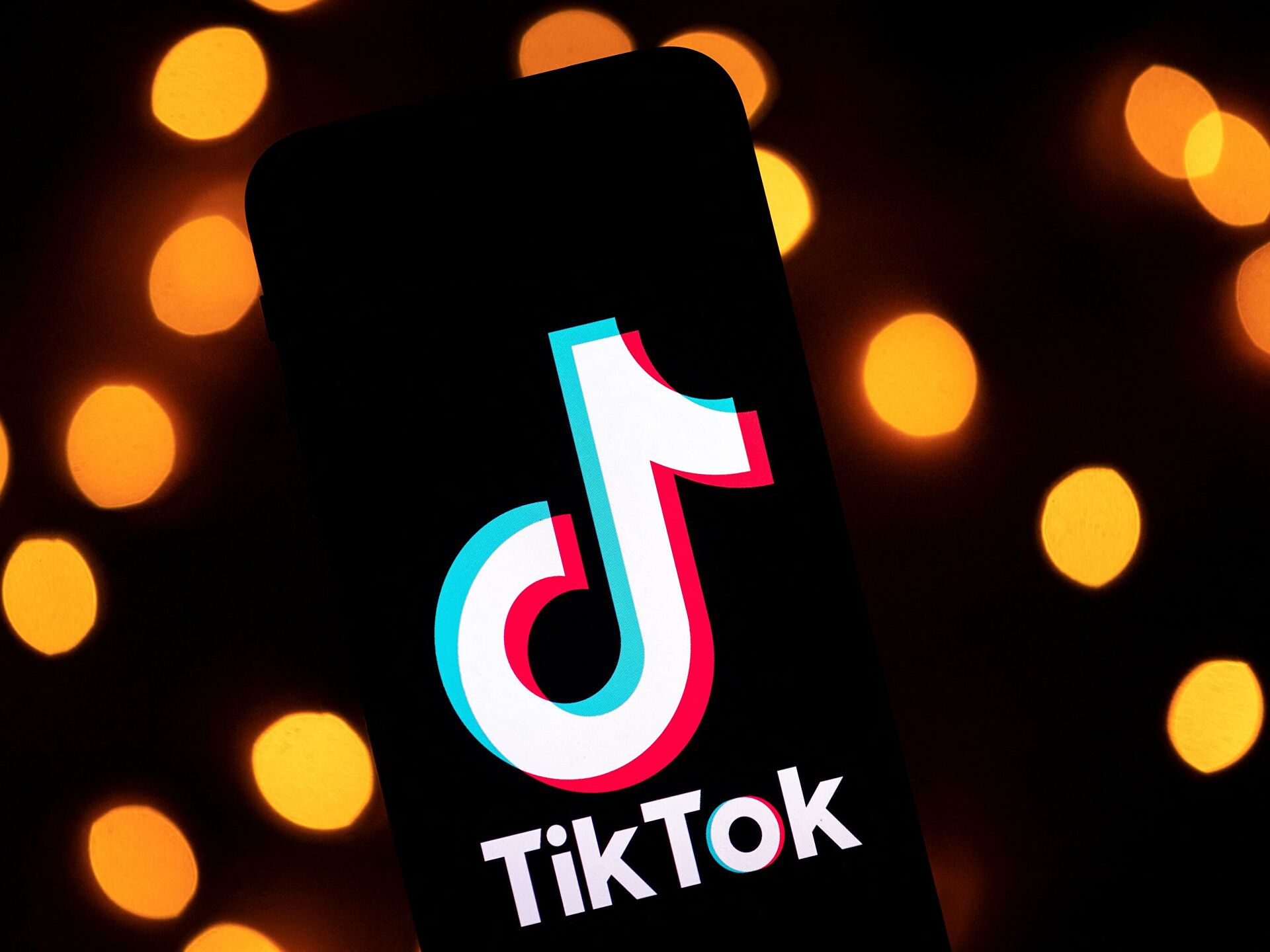 TikTok запустил собственную платформу Effect Studio по созданию дополненной реальности
