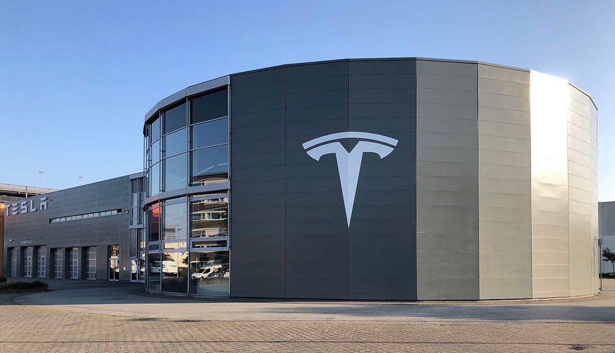 Маск надеется, что первый в Европе завод Tesla начнёт производство в октябре