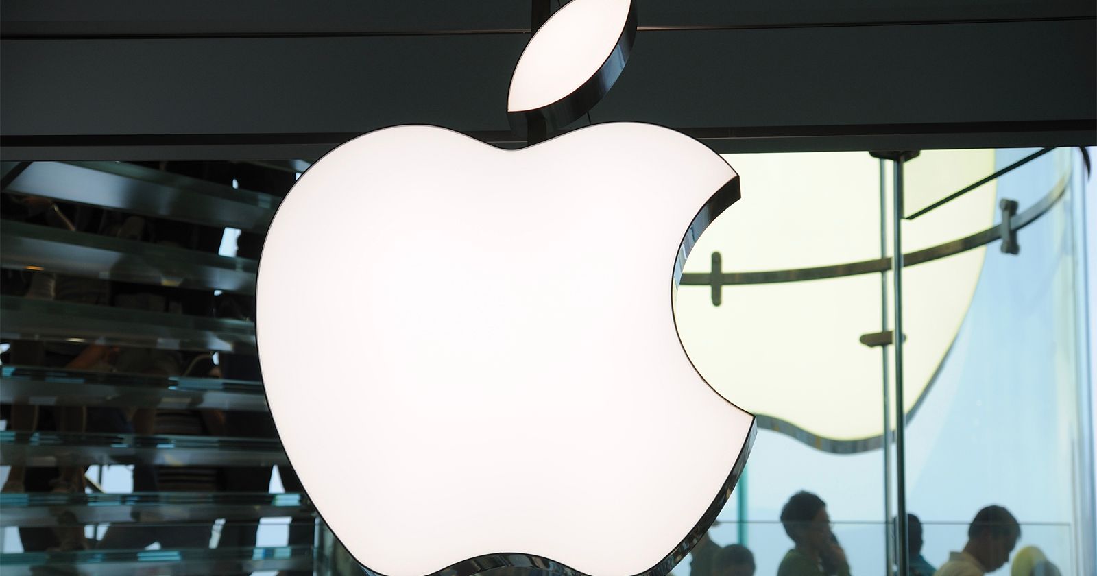«Мы не будем удовлетворять просьбы властей»: Apple ответила на острые вопросы о сканировании фото в iCloud