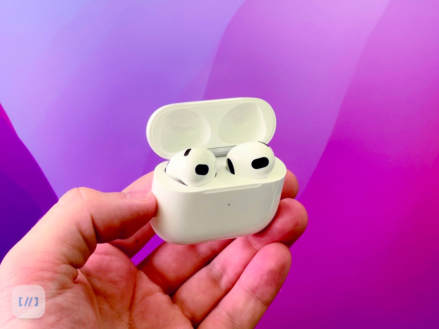 Обзор AirPods 3: принесло ли чего-то нового долгожданное обновление?
