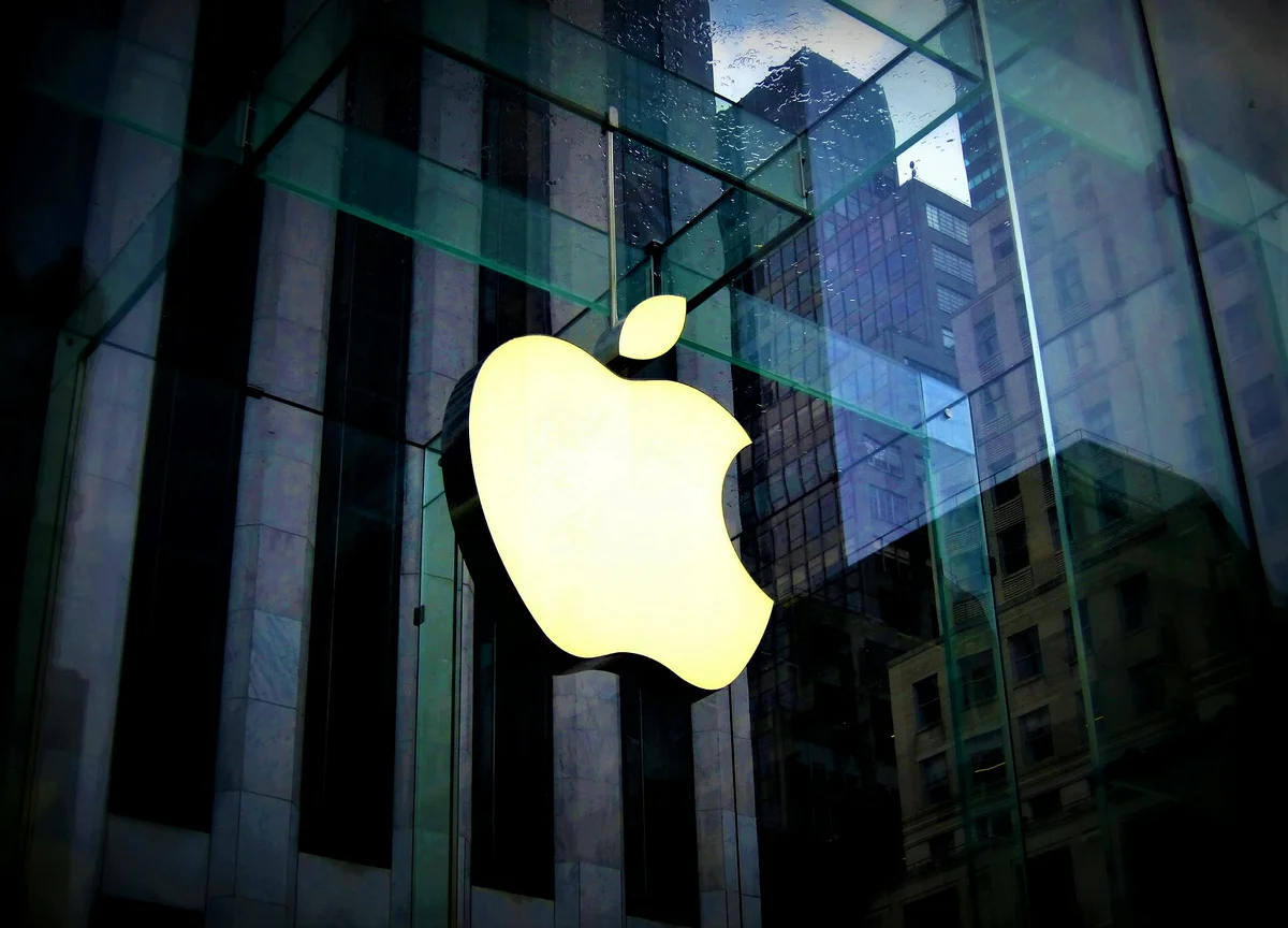 Apple обновила правила своего магазина в пользу разработчиков