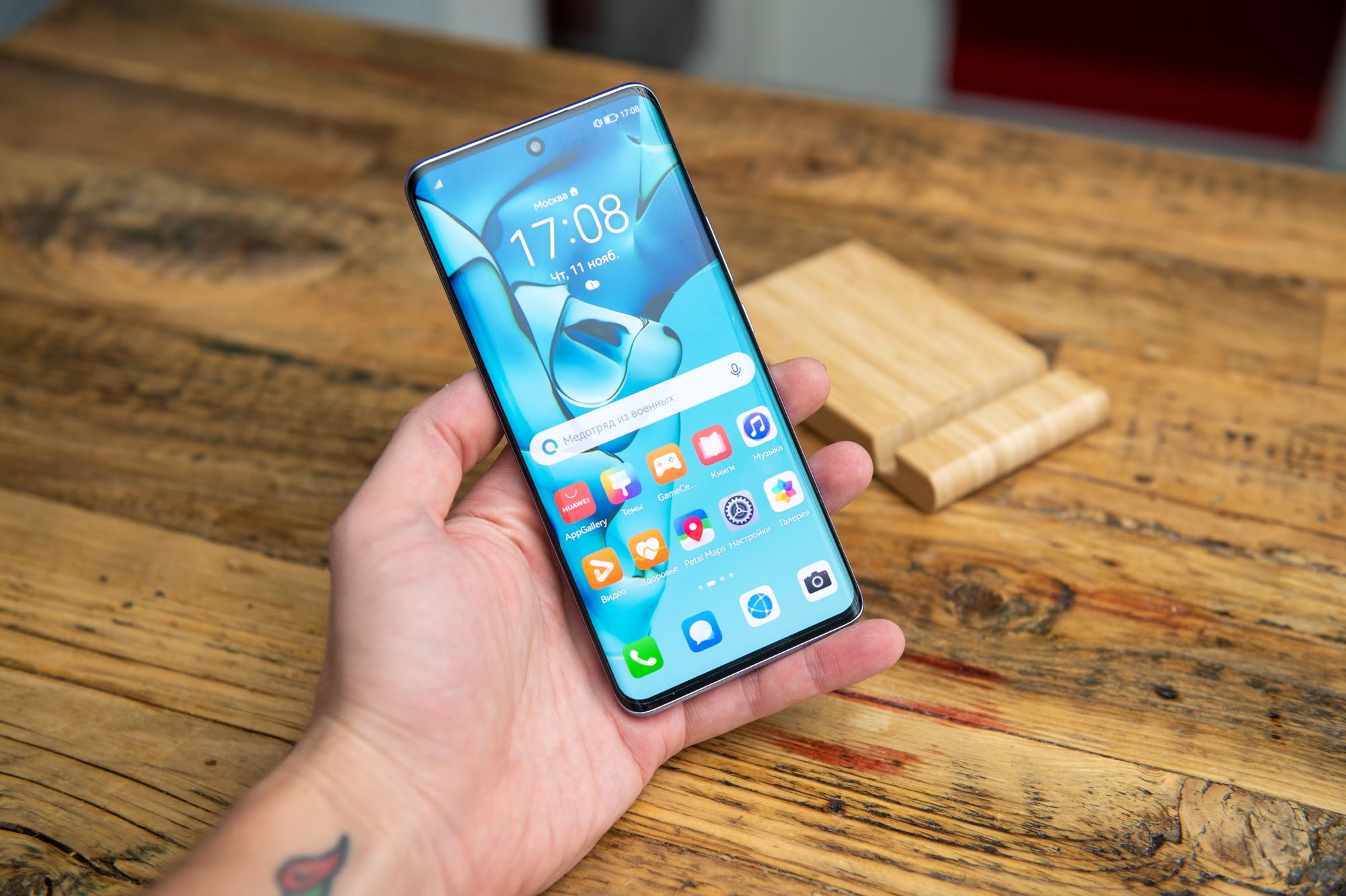 Обзор Huawei Nova 9: есть ли жизнь без Google?