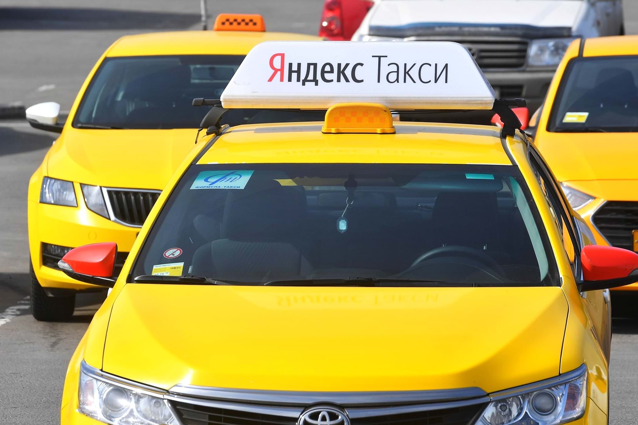 Яндекс адаптировал сервис такси для незрячих пользователей