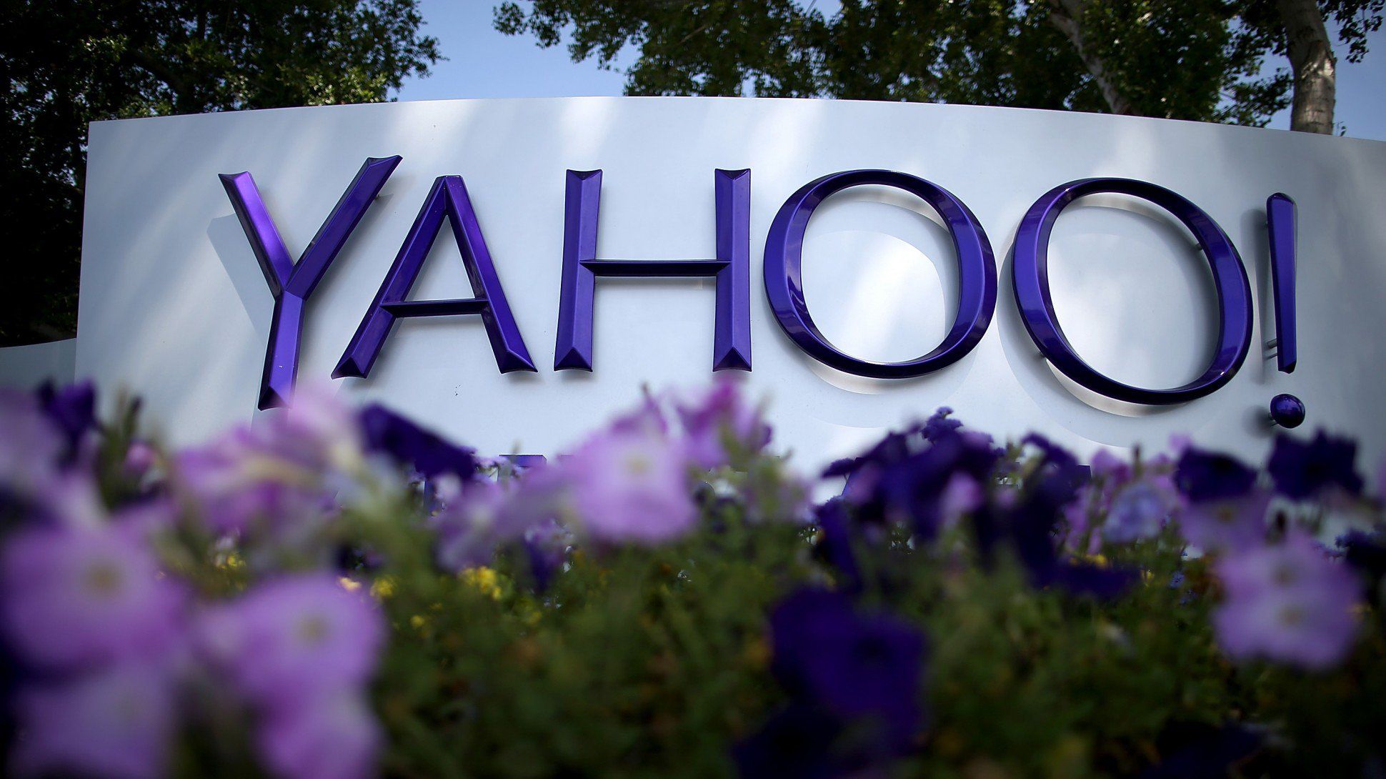 Поисковик Yahoo! по ошибке попал в реестр пиратских сайтов и был заблокирован