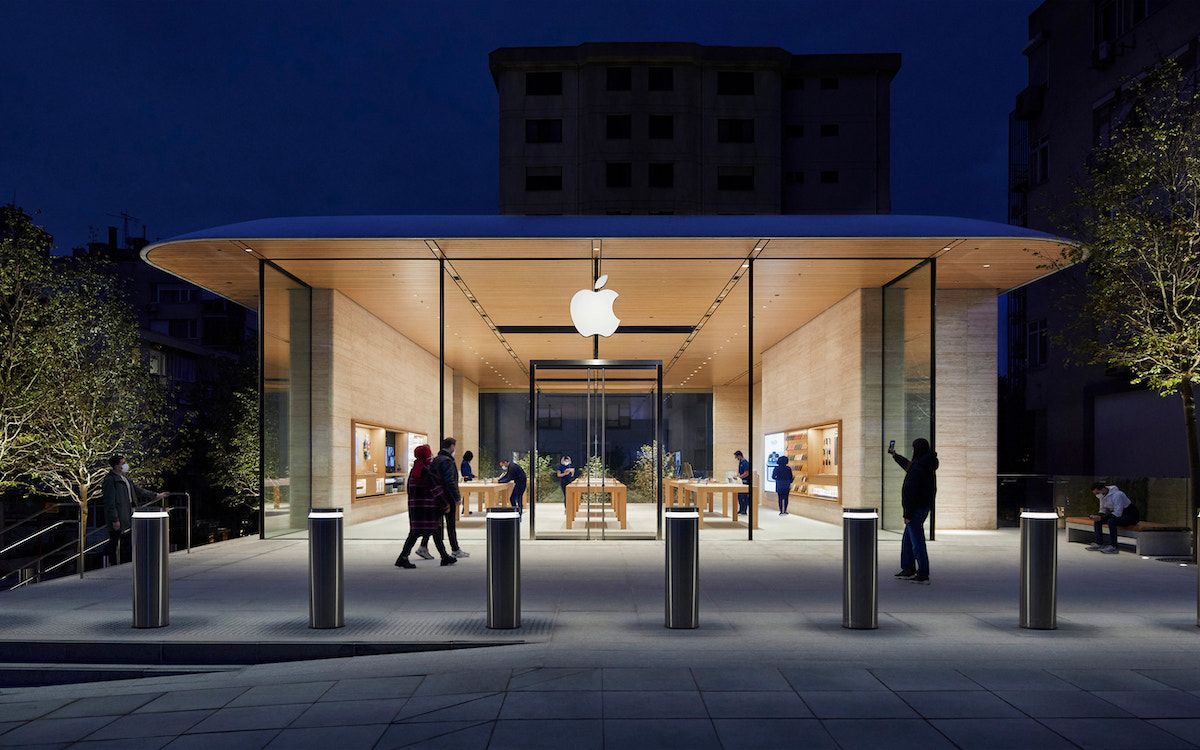 Сотрудники розницы Apple в США объявили забастовку в канун Рождества