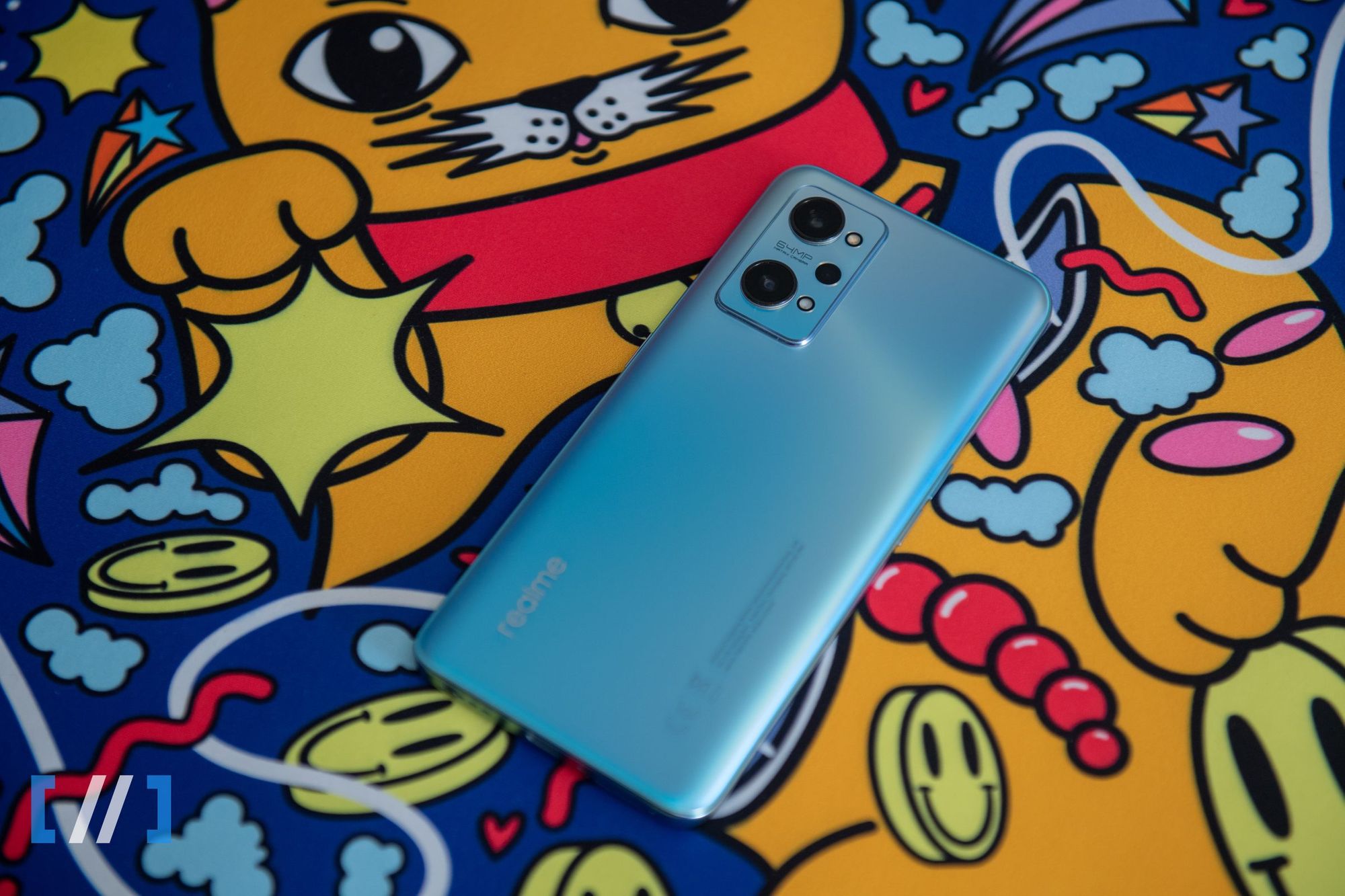 Обзор realme GT Neo2: формула доступного универсального смартфона