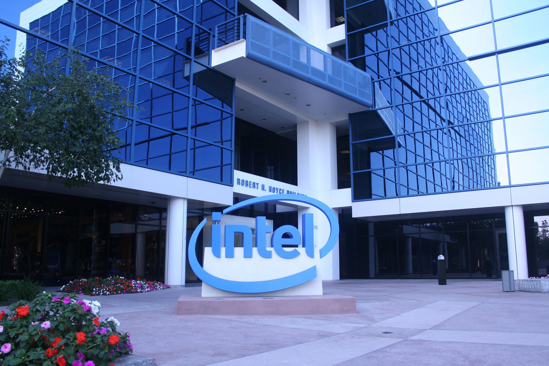 Intel объявила о планах построить два завода в Огайо за $20 млрд