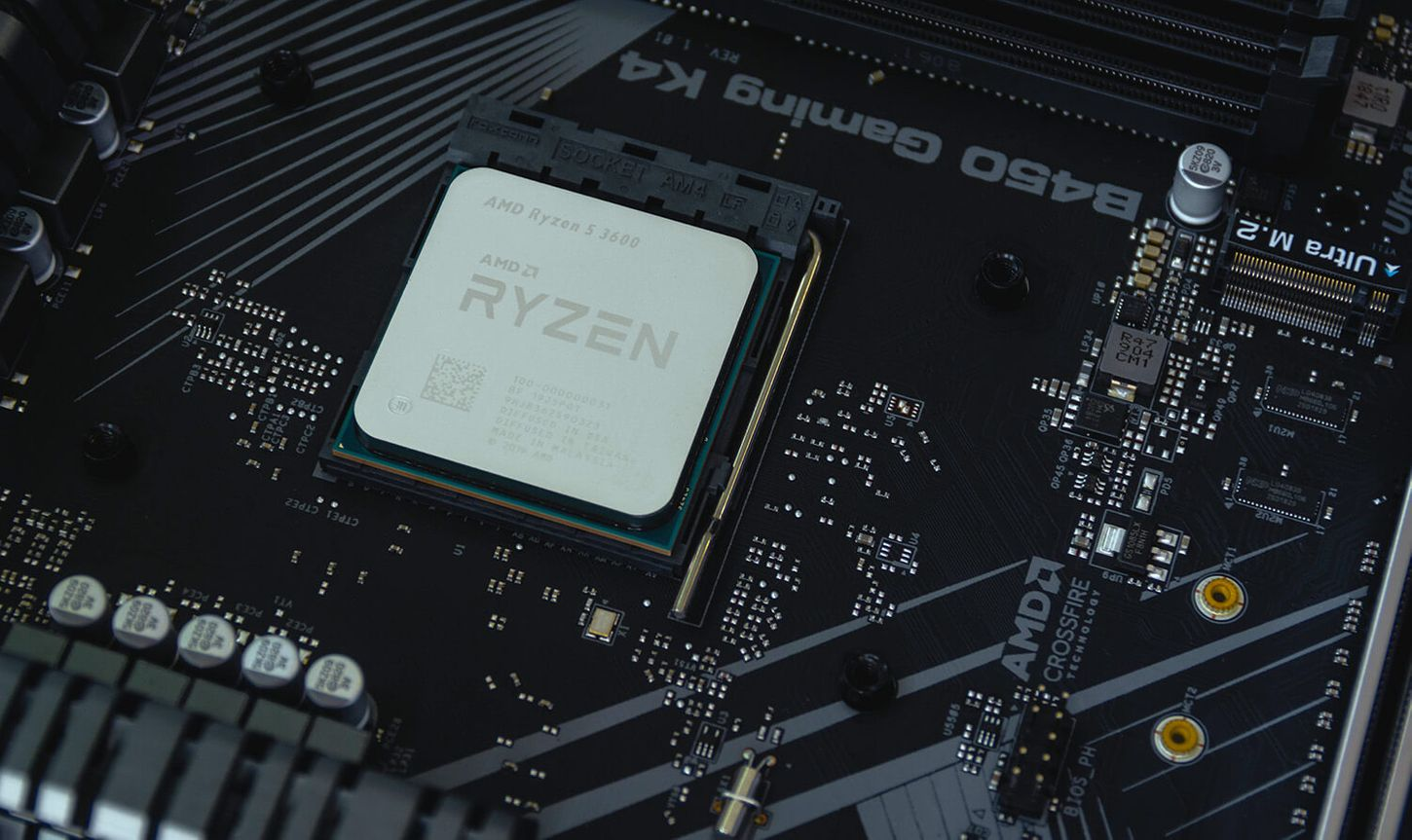 Российские магазины резко подняли цены на процессоры Intel и AMD на фоне прекращения поставок