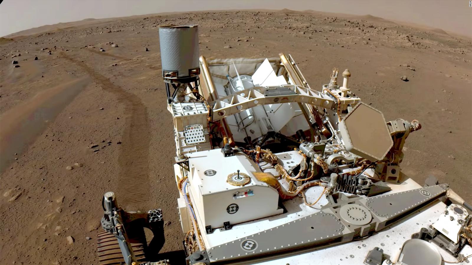 В NASA показали марсианские облака, заснятые ровером Curiosity