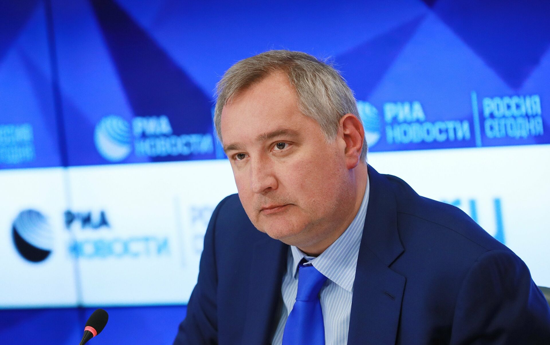 В Роскосмосе назвали сроки создания спутникового интернета в РФ