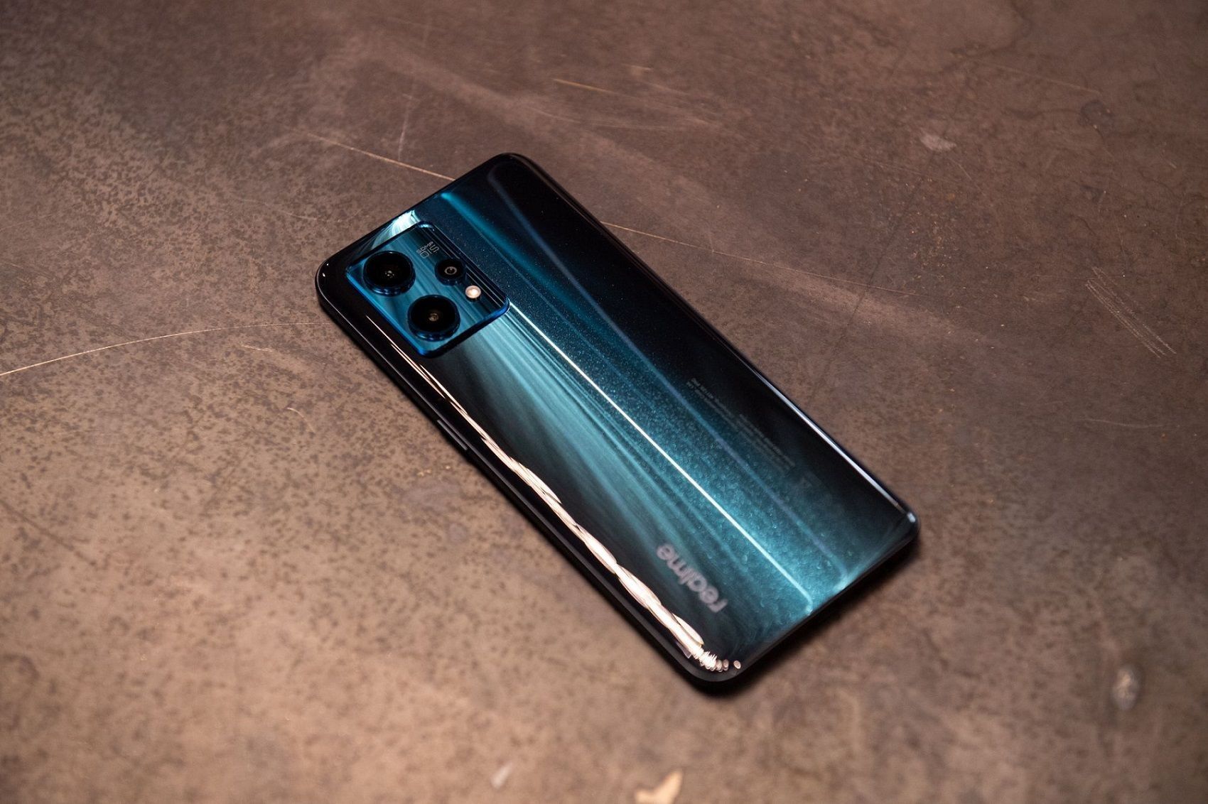 Обзор realme 9 Pro+: красивый и качественный