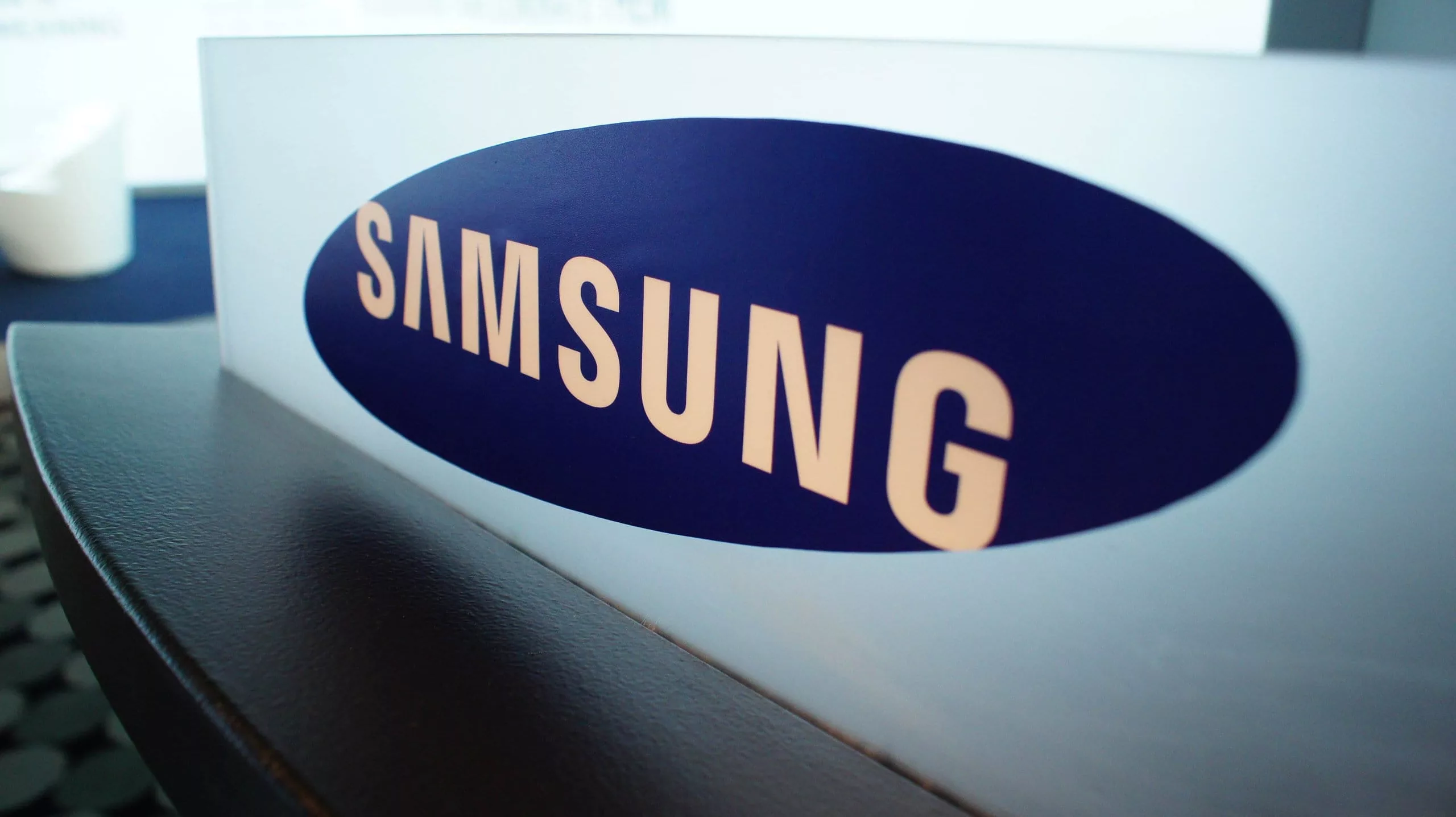 В Samsung запустили программу самостоятельного ремонта гаджетов