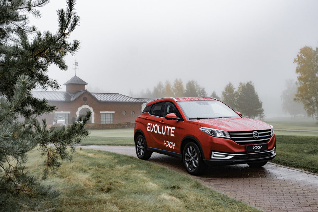 Стартовали продажи первого электрического кроссовера российского производства