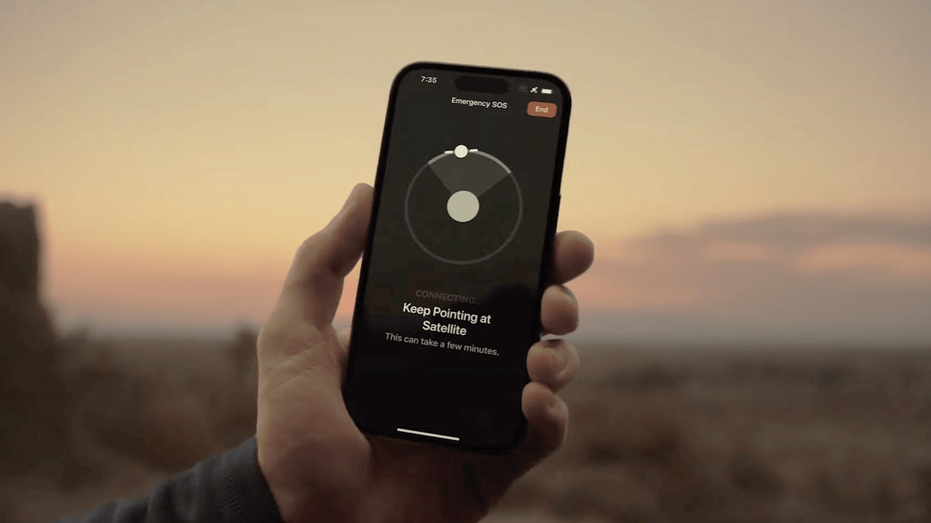 Спутниковая связь в iPhone 14 впервые спасла человека