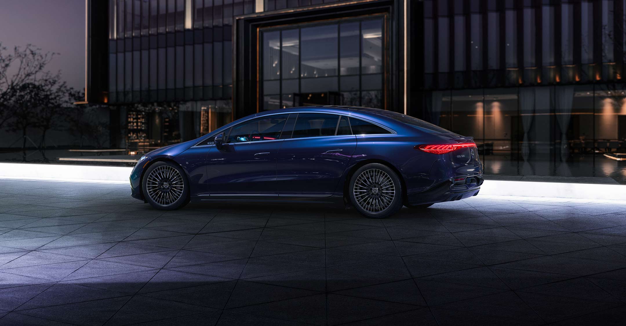 Mercedes — первая в США сертифицированная компания с третьим уровнем автономности авто