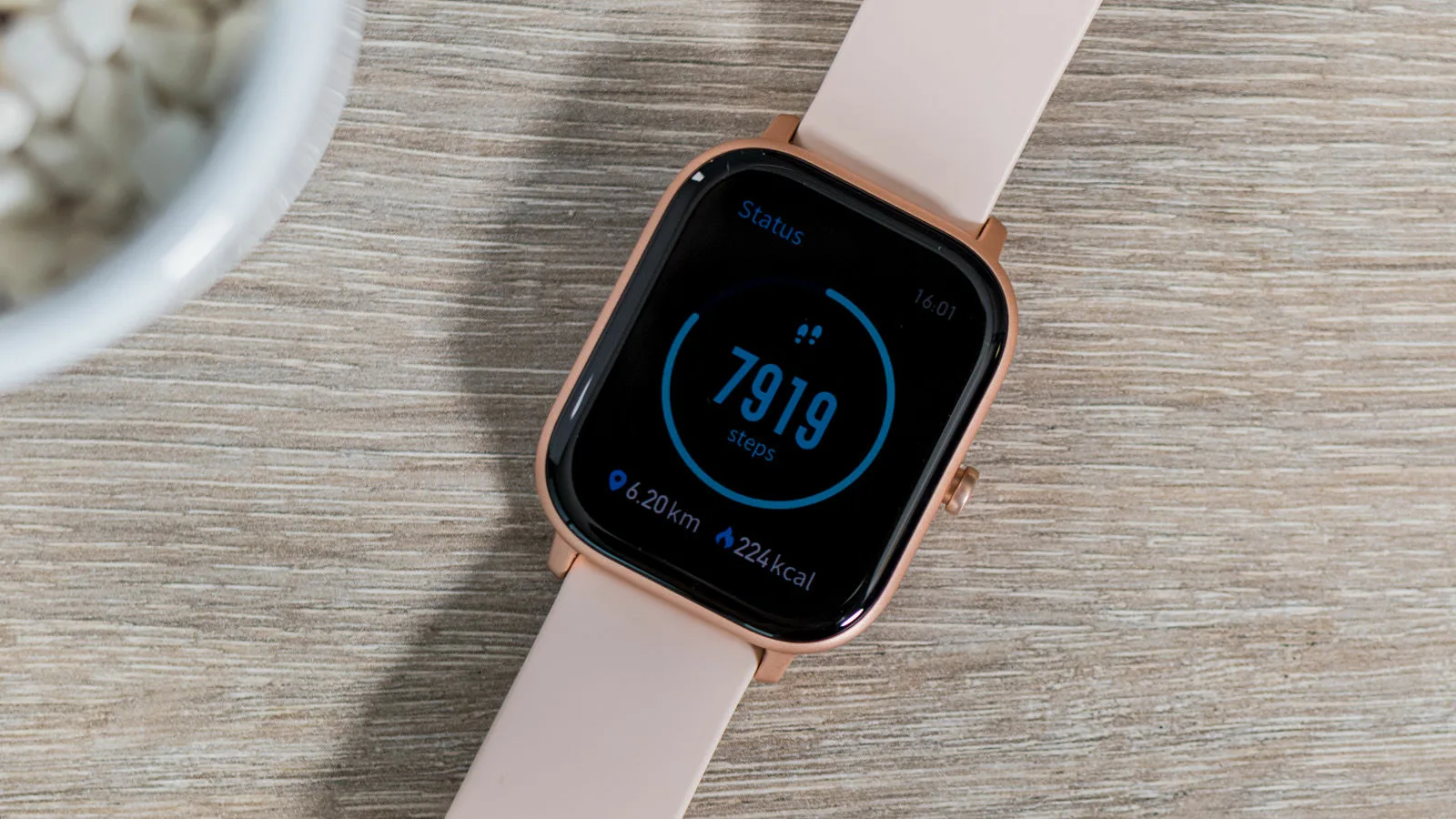 Amazfit интегрировала ChatGPT в свои умные часы