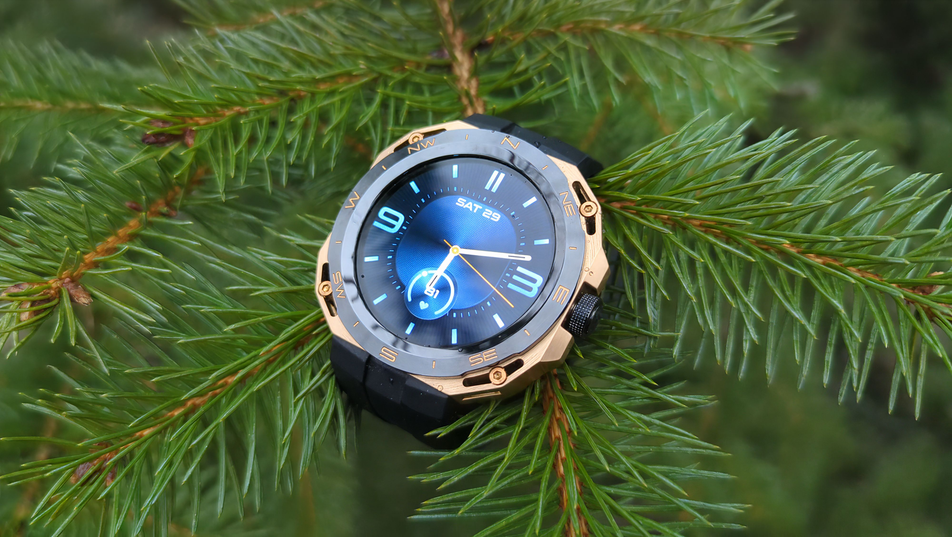 Обзор Huawei Watch GT Cyber — единственные в своём роде