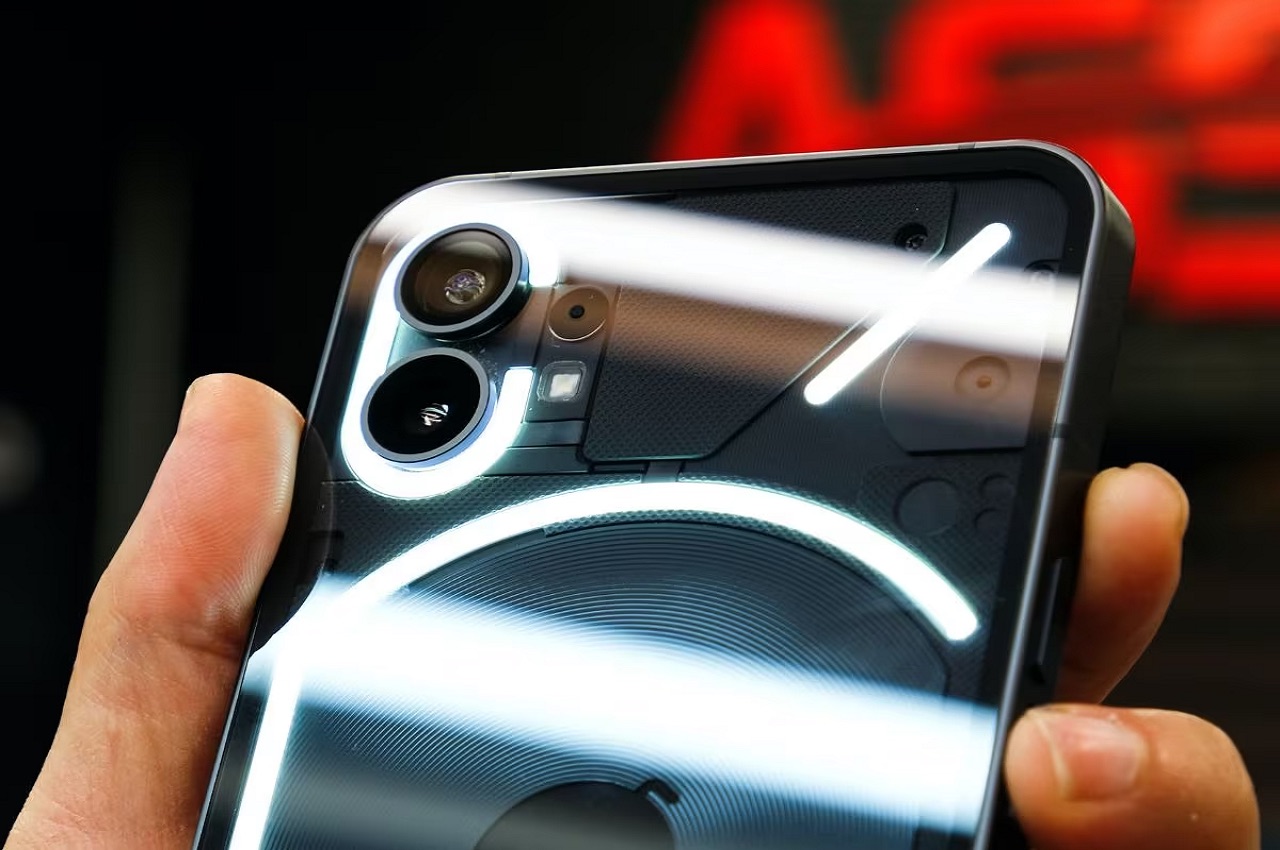 Карл Пэй раскрыл часть характеристик Nothing Phone (2)