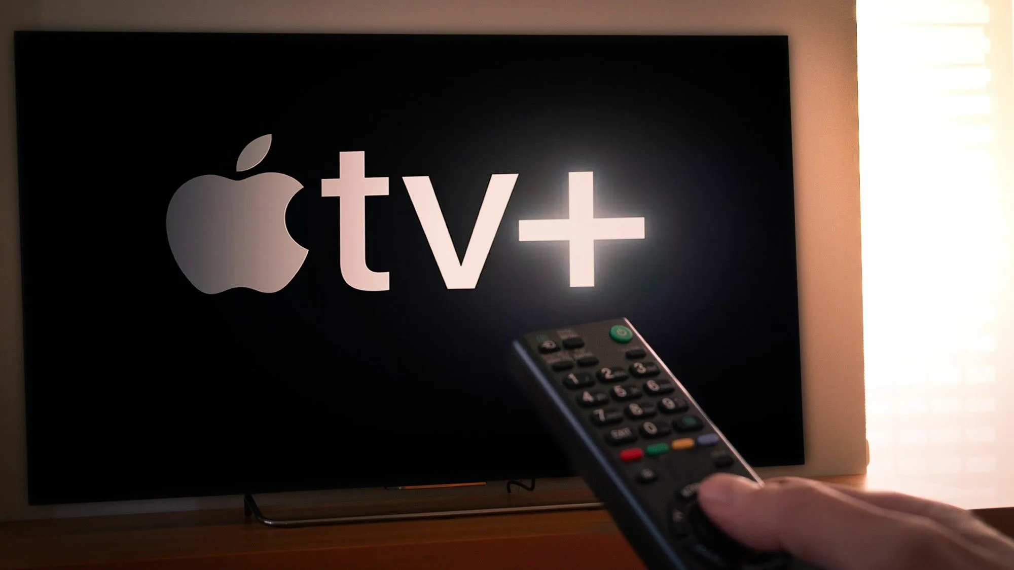 Сервис Apple TV+ перестал выпускать фильмы и сериалы с русской озвучкой