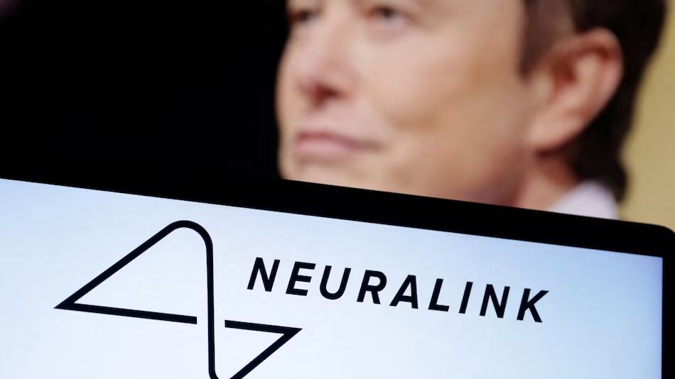 Neuralink Илона Маска в поисках участников клинических испытаний имплантов мозга