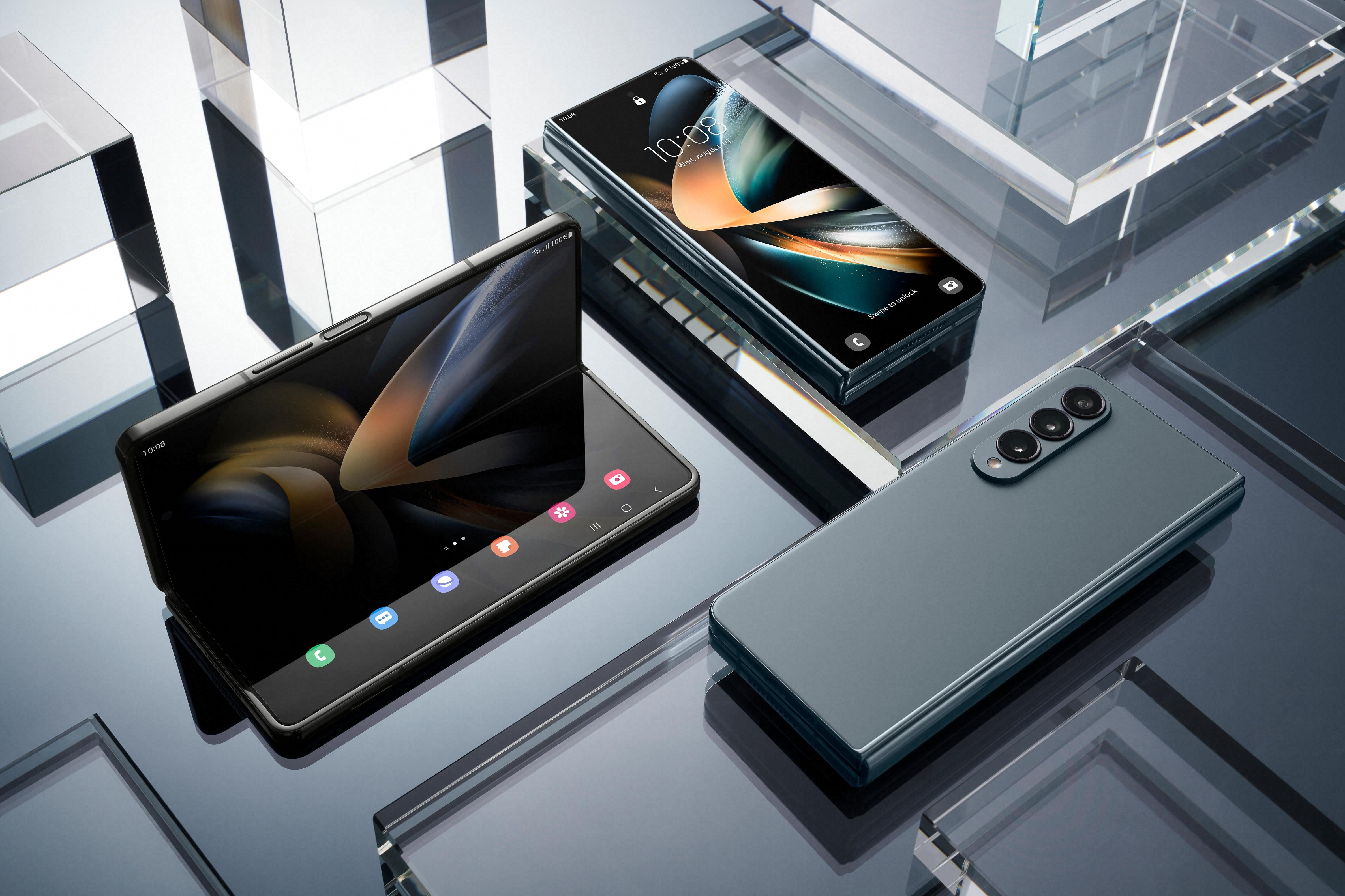 Samsung планирует удвоить продажи складных смартфонов в следующем году