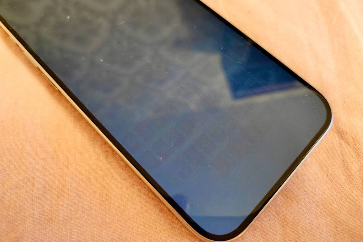 Apple признала выгорание экрана iPhone 15 Pro гарантийным случаем