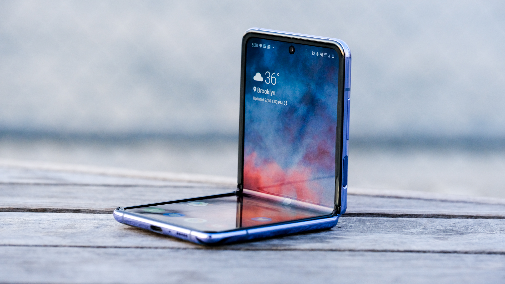 Samsung заняла более 84% рынка смартфонов в Южной Корее