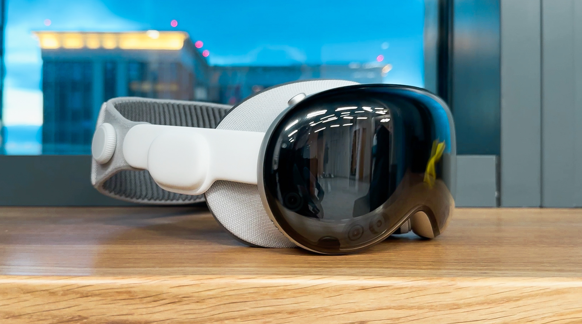 Обзор Apple Vision Pro: будущее, которое пока не наступило