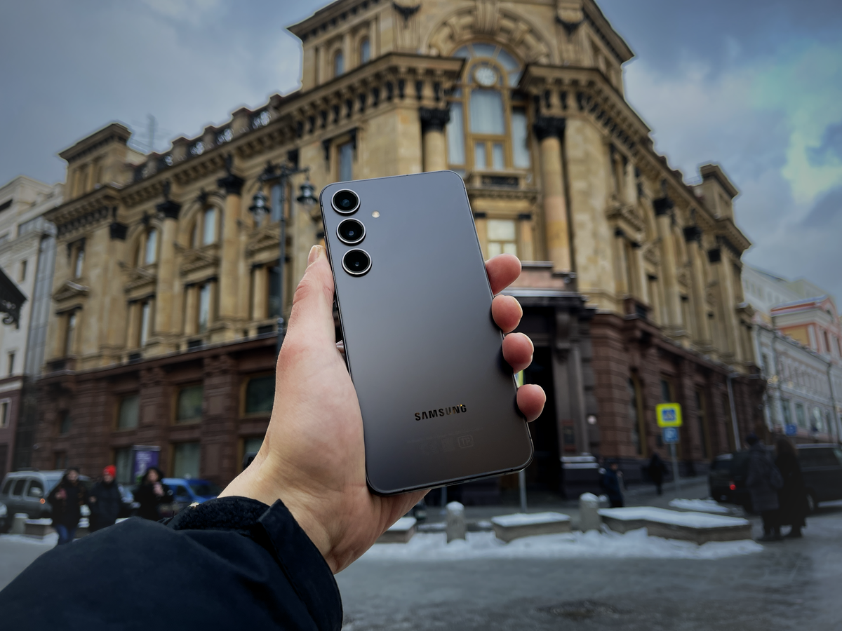 Обзор Samsung Galaxy S24+: золотая флагманская середина