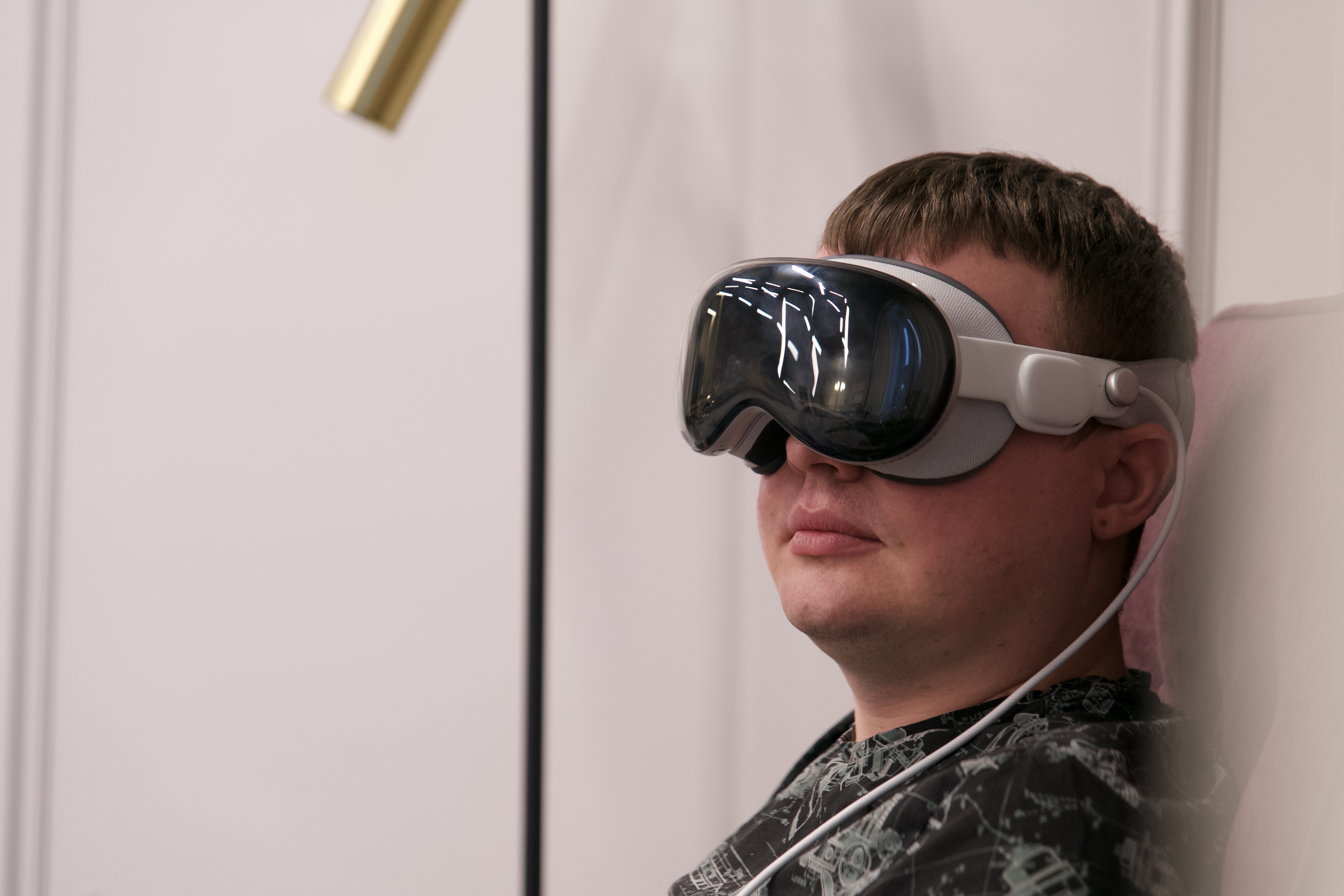 Bloomberg: Vision Pro может потребоваться четыре поколения, чтобы стать массовым продуктом