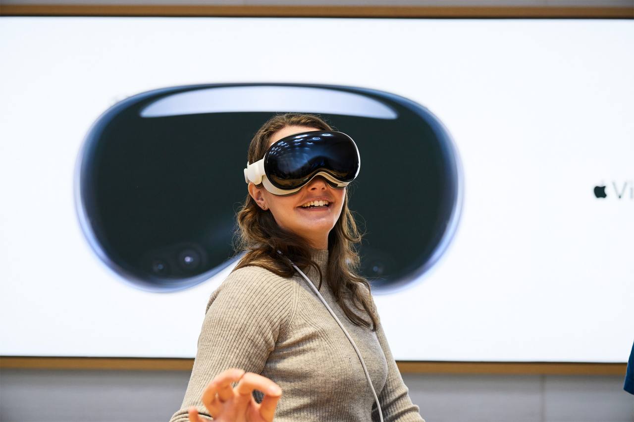 МТС открыла предзаказ на Apple Vision Pro